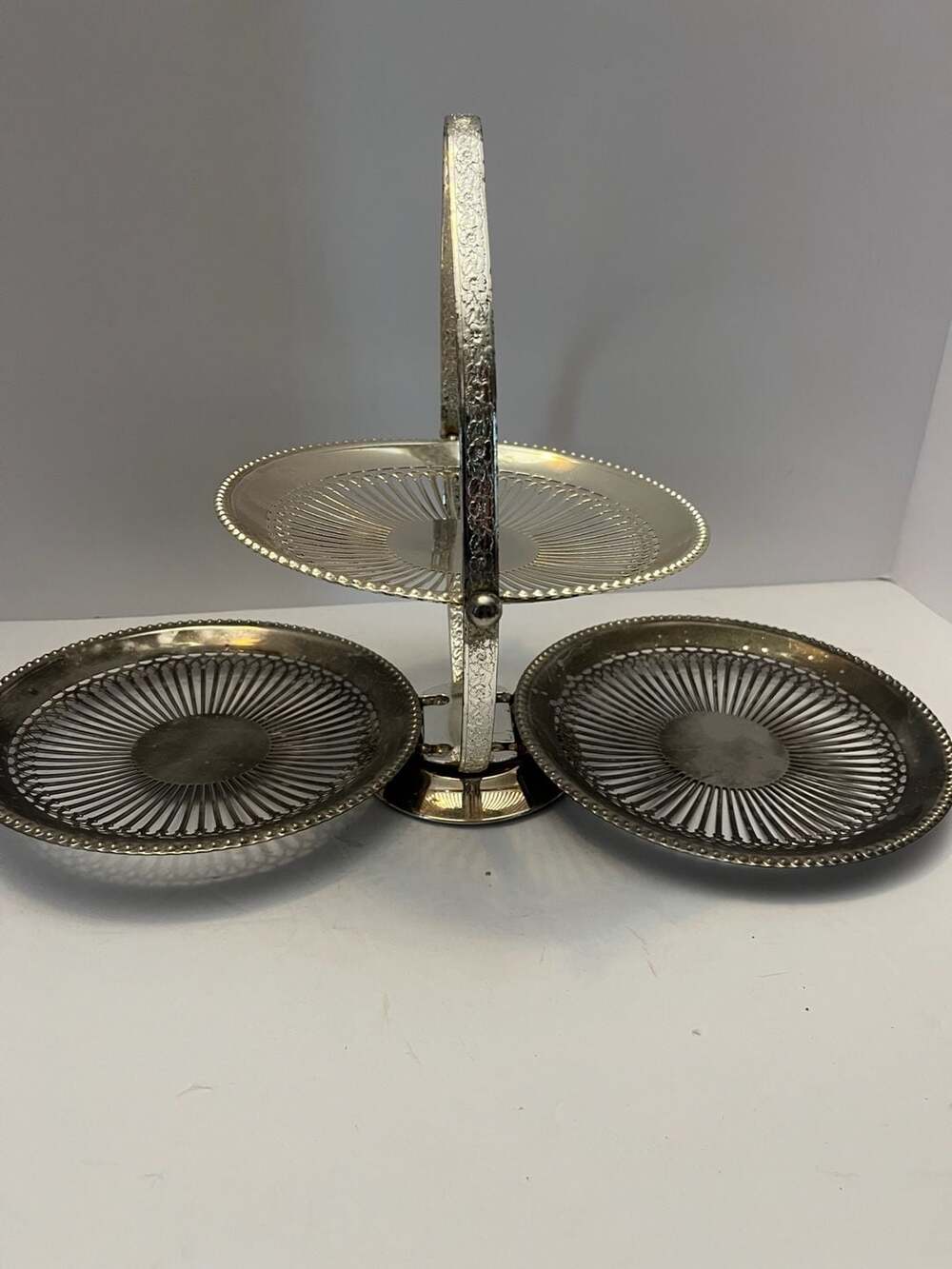 Vintage Godinger Silverplate 3-Tier Folding Tidbit Serving Tray Stand